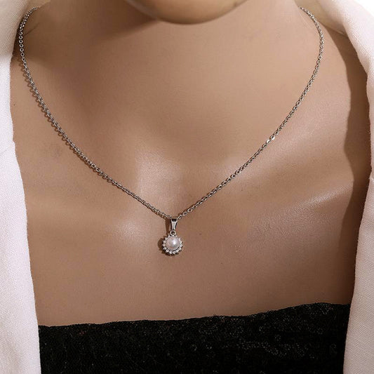 Micro Inlaid Zirconium SUNFLOWER Stone Artificial Pearl Short Necklace Temperament Female